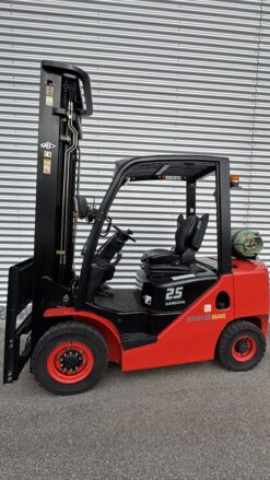 Benzin/Gas Stapler Hangcha 2.5t